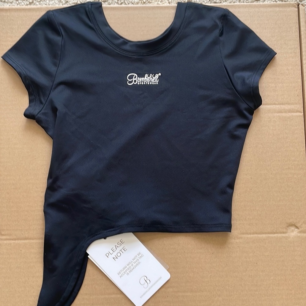 Bombshell GENTLE MESH TEE Xs NWT